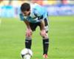 injured messi called up to argentina squad