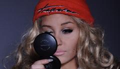 Amanda Bynes Kicked Off Flight, Tried To Use Google As Proof Of Identification