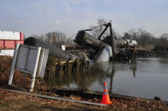 first responders in paulsboro chemical spill sue for injuries